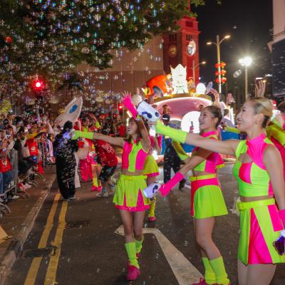 02 02 30ren Dong Gan Wu Dao Tuan Xian Yi He Sui 1